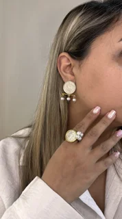 ست انگشتر و گوشواره سلطنتی سکه ای دور طلا به همراه آویز مروارید