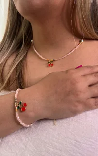 ست دستبند و گردنبند آلبالویی(تابستونی)